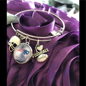 Patriots charm bracelet ALL NFL TEAMS ginger snap